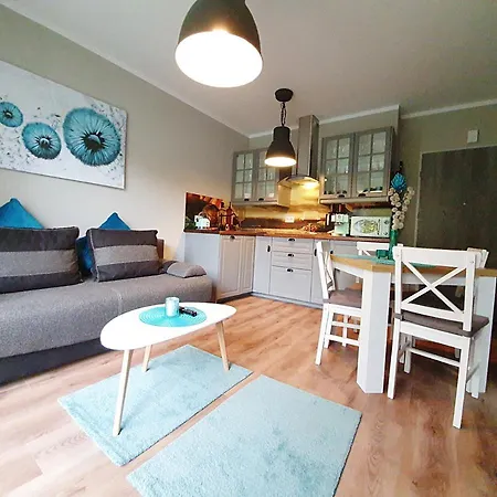 Sun&fun Pod Debami Nad Lomnica 1b I 2b- Blisko Centrum, Dworca Pkp, Sklepow W Otoczeniu Zieleni Апартаменты Карпач