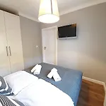 Apartament Pod Dębami Sun&fun