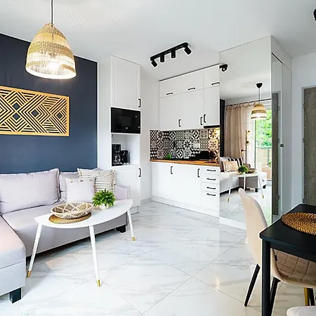 Sun&fun Pod Debami Nad Lomnica 1b I 2b- Blisko Centrum, Dworca Pkp, Sklepow W Otoczeniu Zieleni