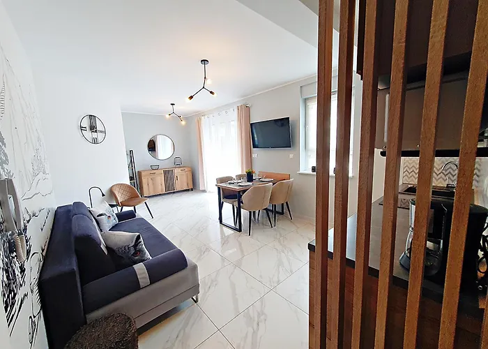 Sun&fun Pod Debami Nad Lomnica 1b I 2b- Blisko Centrum, Dworca Pkp, Sklepow W Otoczeniu Zieleni Appartement Karpacz