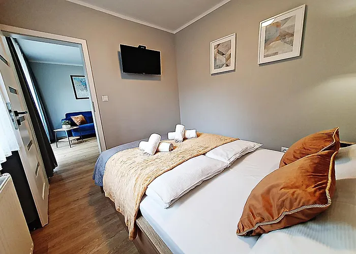 Sun&fun Pod Debami Nad Lomnica 1b I 2b- Blisko Centrum, Dworca Pkp, Sklepow W Otoczeniu Zieleni Appartement